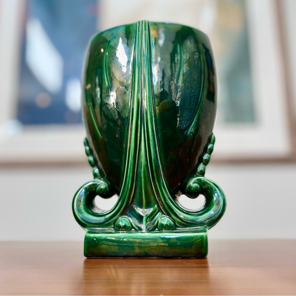 Vintage/Antique Green Glazed Ceramic Vase Pottery - Picture 3 of 9